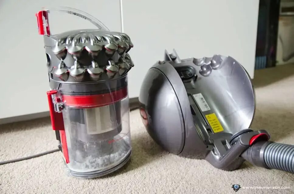 Dyson Cinetic big Ball animal. Пылесос Дайсон циклонный. Пылесос Дайсон Энимал. Пылесос Дайсон big Ball 2016. Чистка пылесоса дайсон