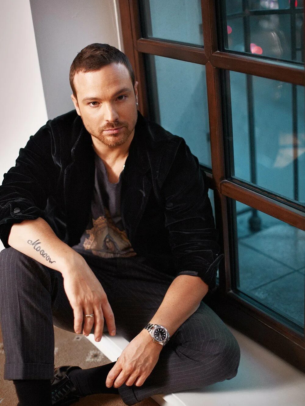 Чадов часы. Алексей чадов. Чадов часы. Братья чадовы близнецы. Алексей чадов фото молодого.