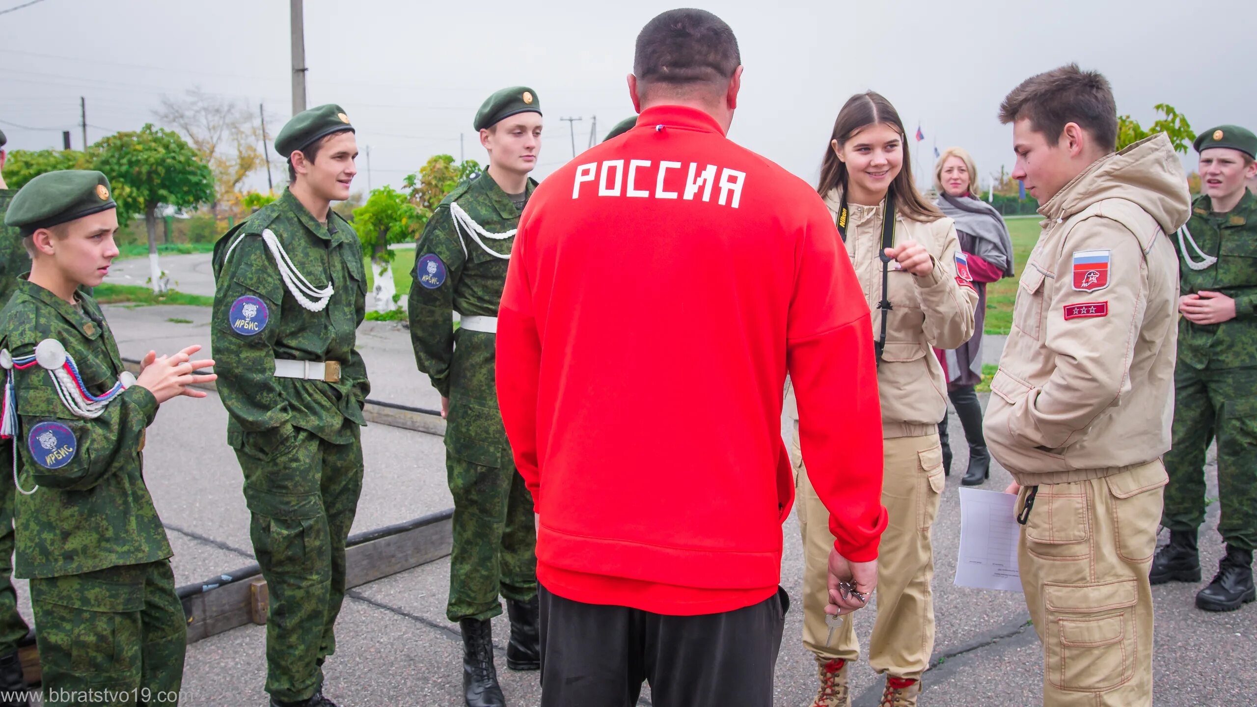 Комиссариат абакан. Военкомат Усть Абакан. Усть Абаканское отделение боевое братство. Ирбис Усть-Абакан. Военкомат Усть-Абаканского района Республики Хакасия.