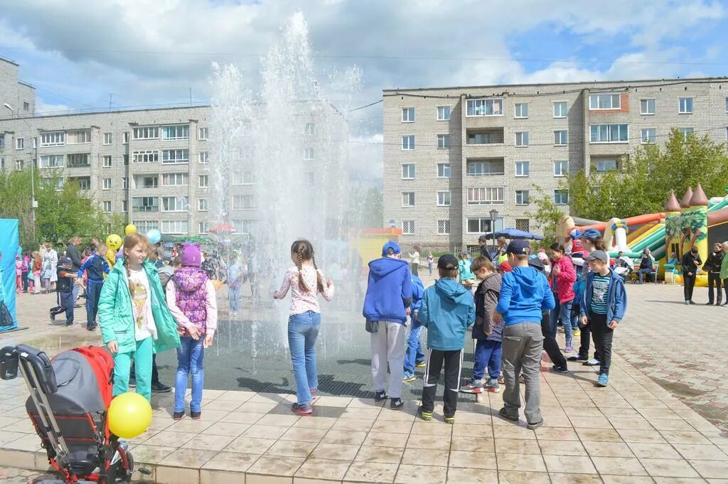 Причулымье Ачинск. Причулымье Назарово. Назарово 2012. Первый дом в городе Назарово