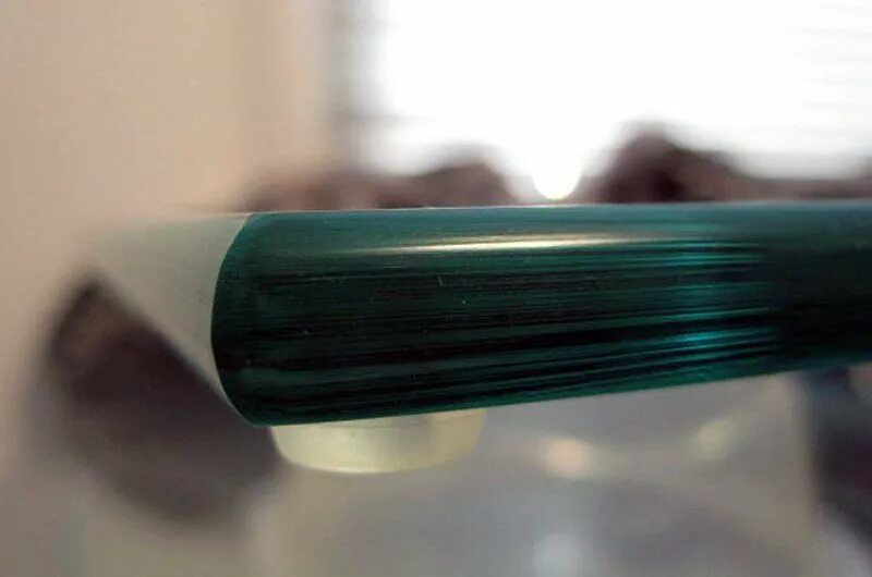 Техники обработки стекла. Кромка стекла. Полировка кромки стекла. Полированная кромка стекла. Шлифованная кромка стекла.