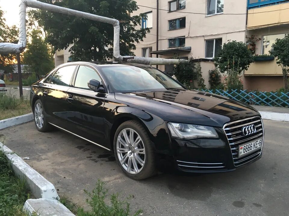 Авито купить ауди 7. Audi a8 r20. Audi a8 d4 r20. Ауди а8 д4 r19. Диски Ауди а8 д4.