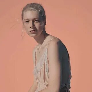 Hunter Schafer, Pic 4/4. 