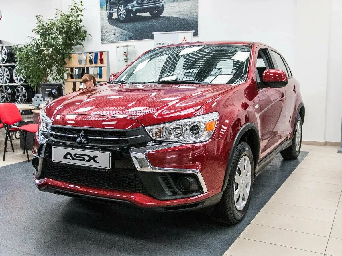 Mitsubishi новый год. Митсубиси АСХ 2022. Новый Мицубиси АСХ 2022. Mitsubishi ASX 2021 красный. Mitsubishi ASX 2018.