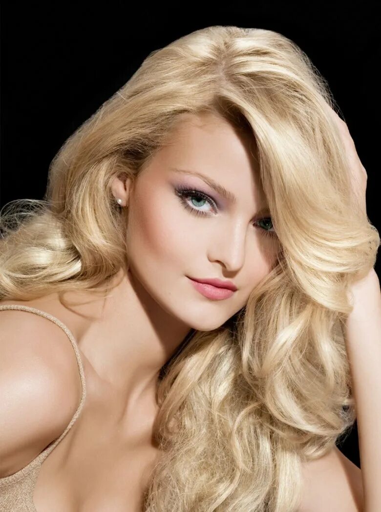 Красивые блондинки. Красивый цвет блонд. Блондинка цвет волос. Красивые натуральные блондинки.
