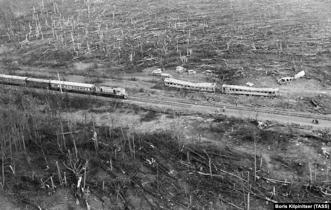 Аша Улу-Теляк катастрофа. Новосибирск-Адлер катастрофа 1989. Железнодорожная катастрофа под Уфой 1989. Железнодорожная катастрофа Аша 1989. 3 июня 1989