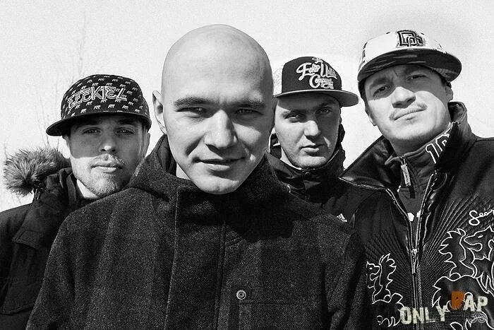 Каста скрипт. Группа каста 2000. группа каста 1995. группа каста 2000 год. группа каста 1997.