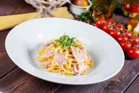 Макароны с беконом и сыром как называется