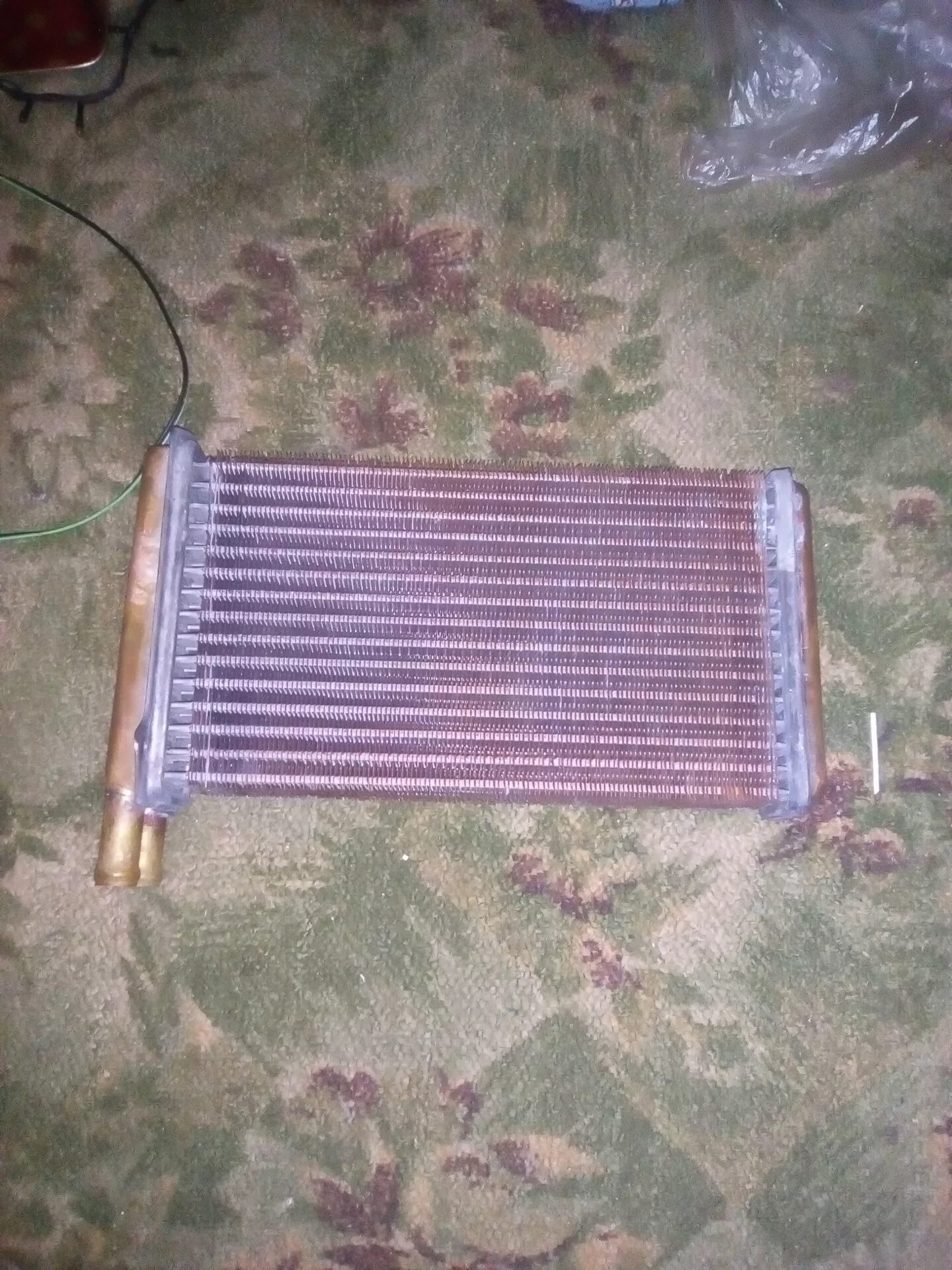 Радиатор печки audi 100. Радиатор печки медный 390 190. Радиатор отопителя салона мазда 626 gc. 5. Радиатор печки ford transit.