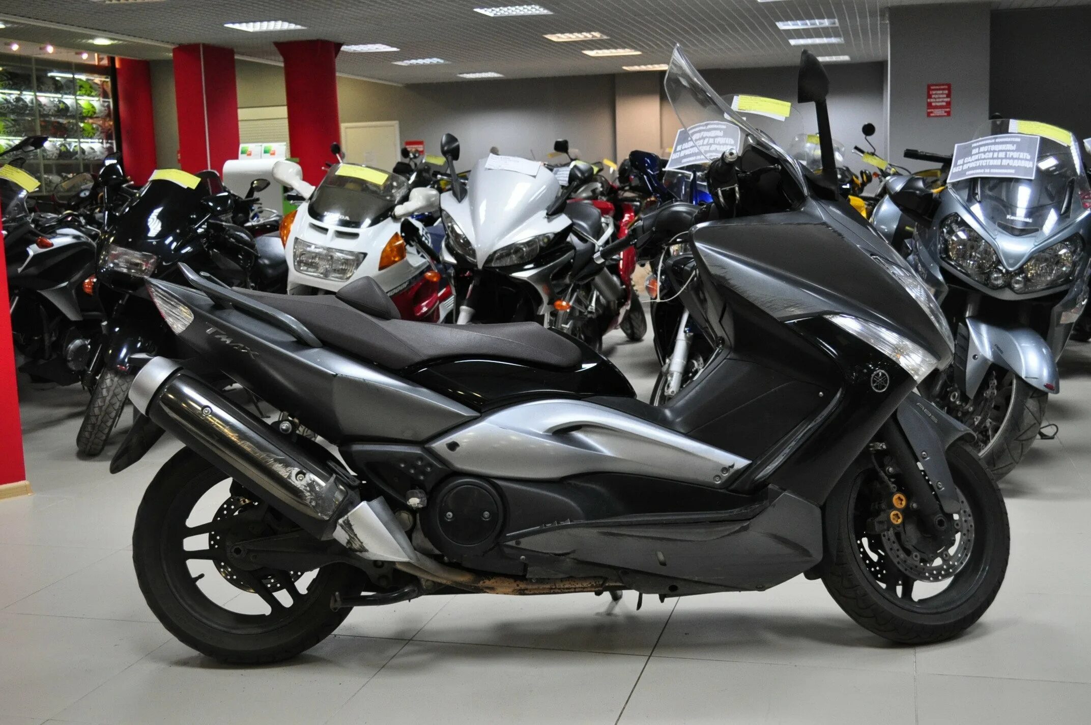 T max. Ямаха т-Мах 500. T Max 500. Yamaha t Max. Макси скутер Ямаха т Макс 500.