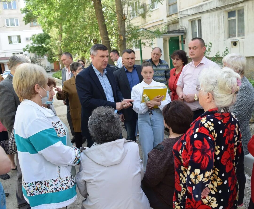 Новости г джанкоя. Дорошенко депутат джанкой. Встреча. Новости крыма джанкой. Джанкой сейчас.