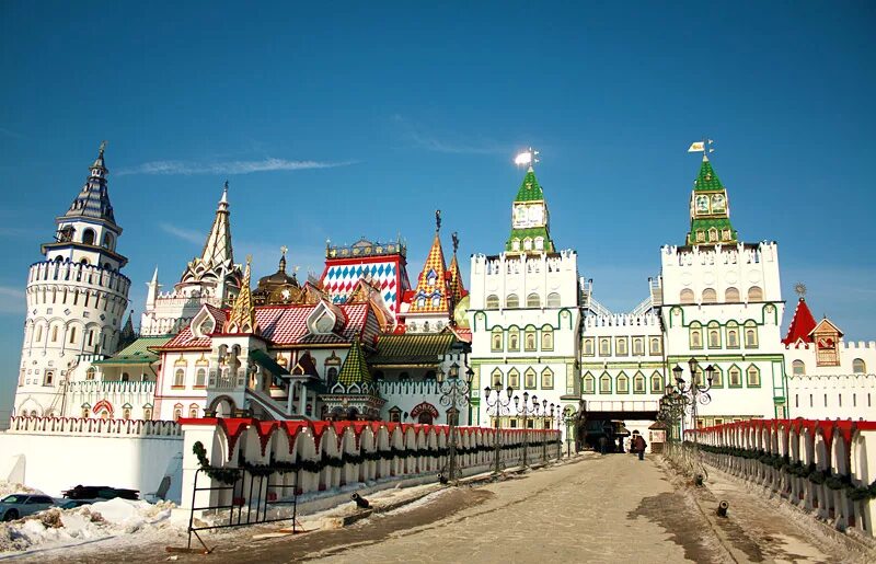 Сказка кремль отель. Измайловский кремль гостиница. парк измайлово кремль и гостиница. гостиница гамма и измайловский кремль. гостиница измайлово кремль.