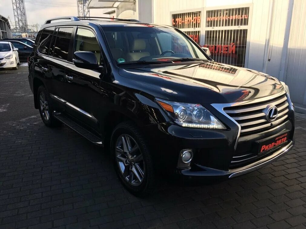 Купить лексус улан. Lexus LX III 2012. Lexus LX 2012. Lexus LX 570 2012 года. Лексус 570 LX lll.