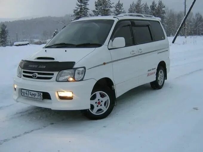 Toyota Town Ace Noah 1999. Toyota Town Noah 1999. Toyota Lite Ace Noah 1999. Тойота Таун айс Ноах 1999. Таун айс ноах 1999