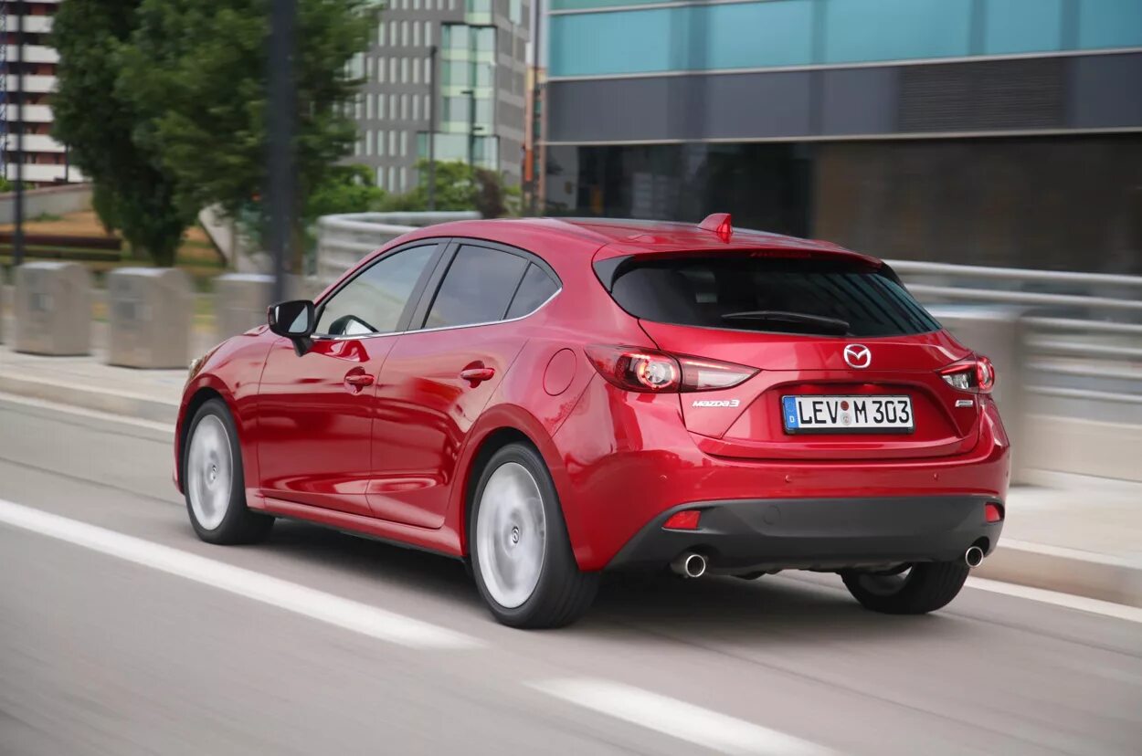 Мазда их 3. Mazda new 3 седан. Мазда 3 седан 2014. Mazda 3 iii хэтчбек. Mazda 3 mps 2010.