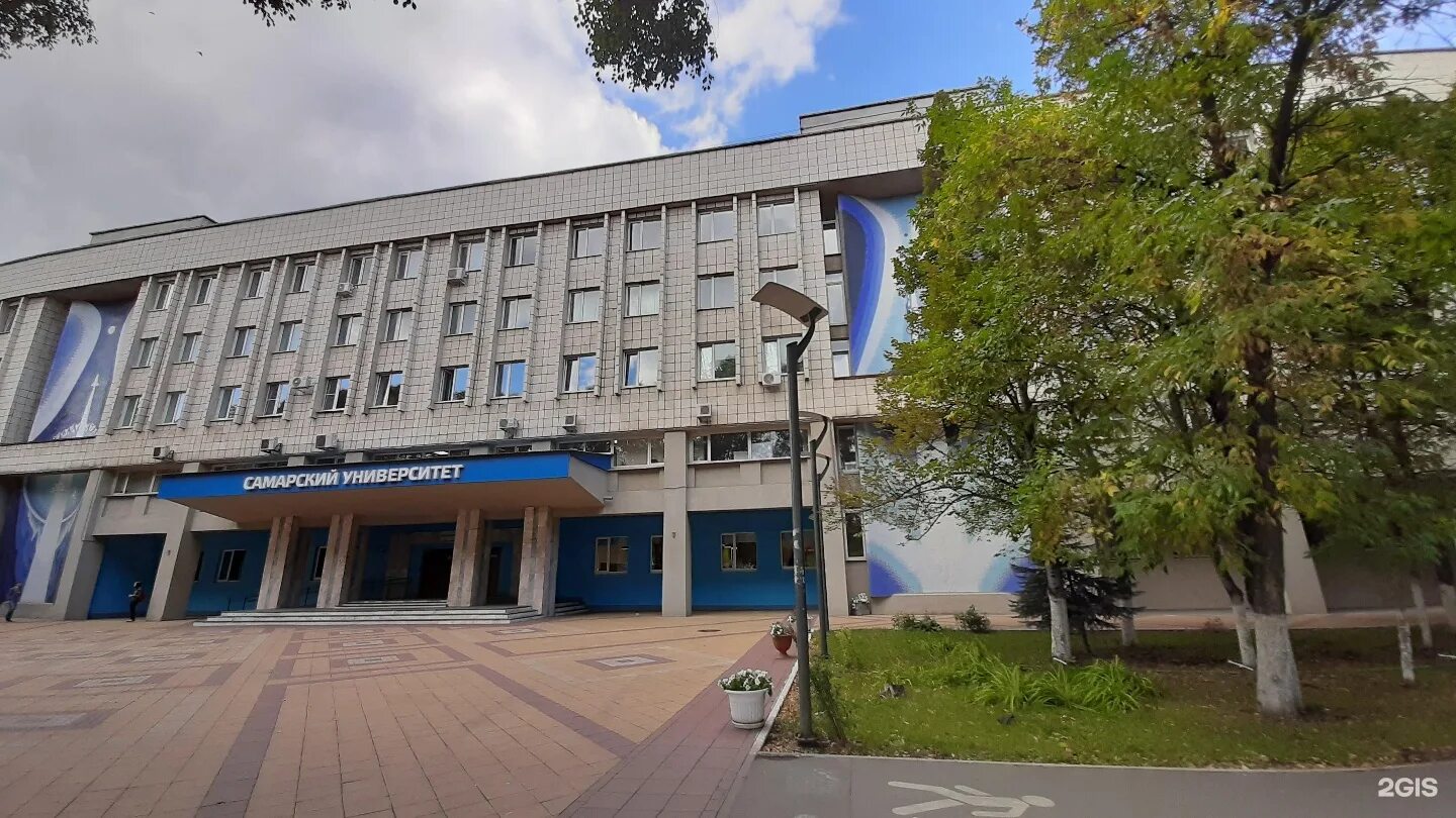 Фолс-роуд белфаст великобритания фото. Университет королева отзывы. Самые красивые университеты мира. Университет королева отзывы. Белфаст 2021.