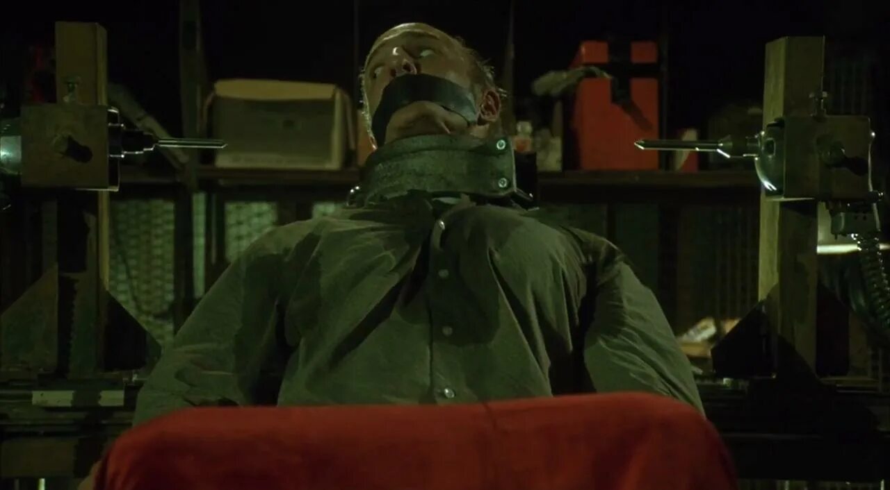 существовал ли пила. существовал ли пила. существовал ли пила. сколько всего частей фильма пила. пила фильм кадры с куклой.