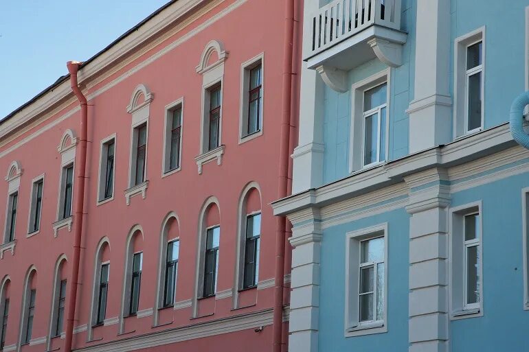 Старый фонд фасад санкт-петербурга. Реконструкция здания. Фасады петербурга ремонт. Сенная пл. Руст фасад питер.