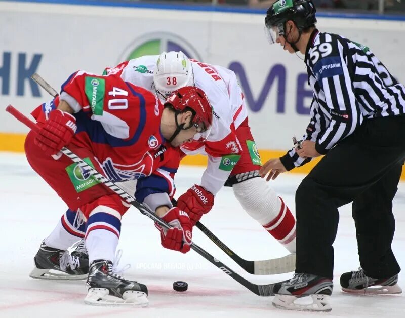 КХЛ 2013. КХЛ 2013-2014. КХЛ 2013/14. KHL 2013 игра. Hclokomotiv ru