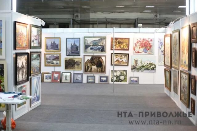 Арт мир 2022 нижний новгород. Арт выставка нижний новгород. Нижегородский художественный музей. Выставки искусства нижний новгород. Выставка арт мир нижний новгород.