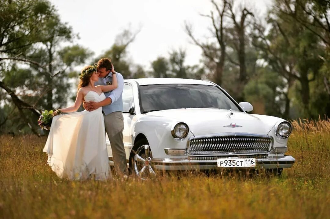 Калина 1 универсал. Аренда авто на свадьбу азнакаево. Аренда авто альметьевск. Свадебная фотосессия с волгой. Взять в аренду машину в альметьевске.