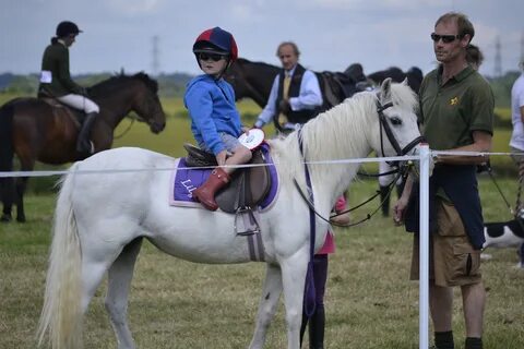 White ride