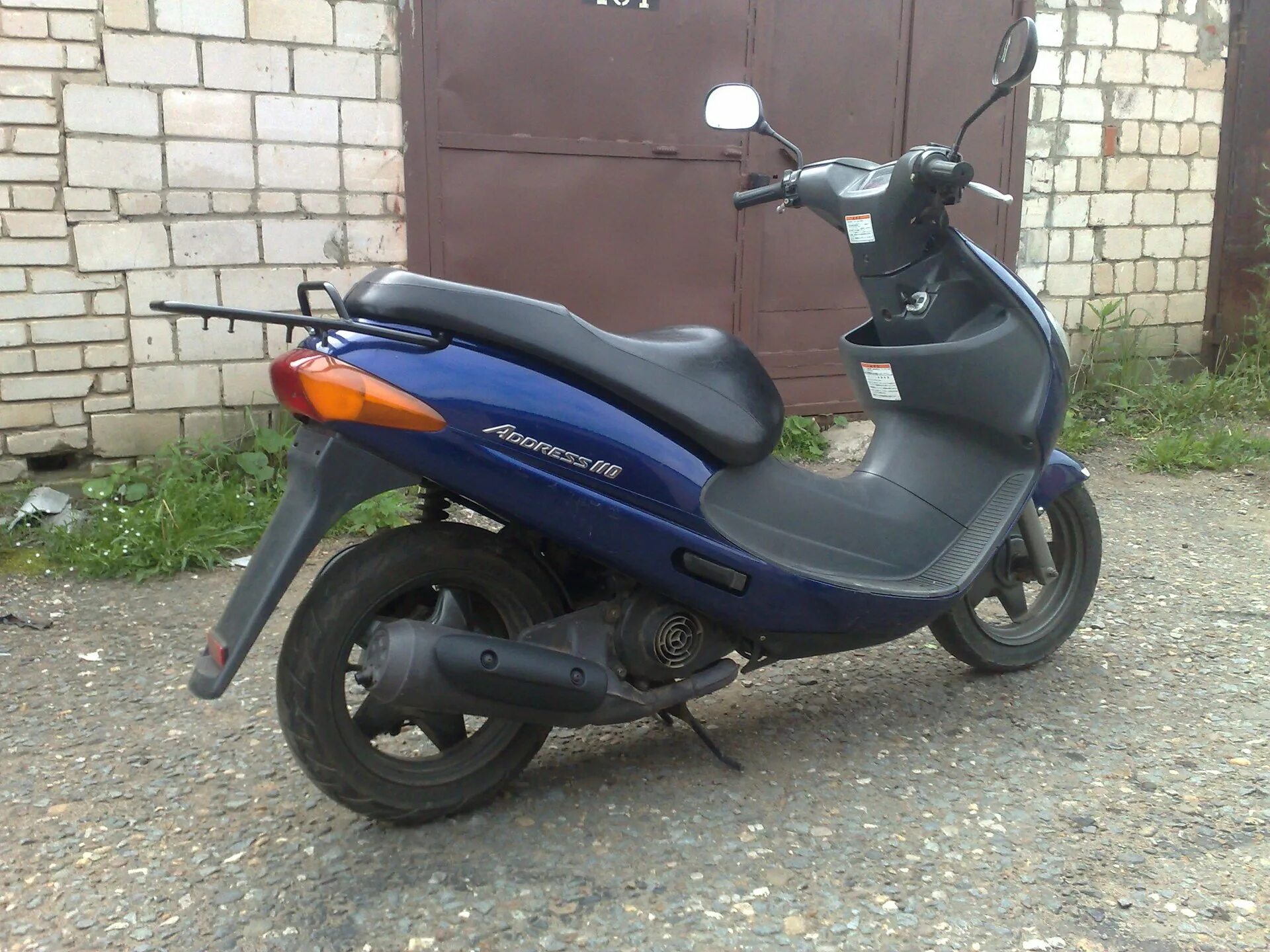 Suzuki address 110. Suzuki address v110. Мопед Suzuki address 110. Скутер Сузуки 110 кубов. Скутер 110 кубов