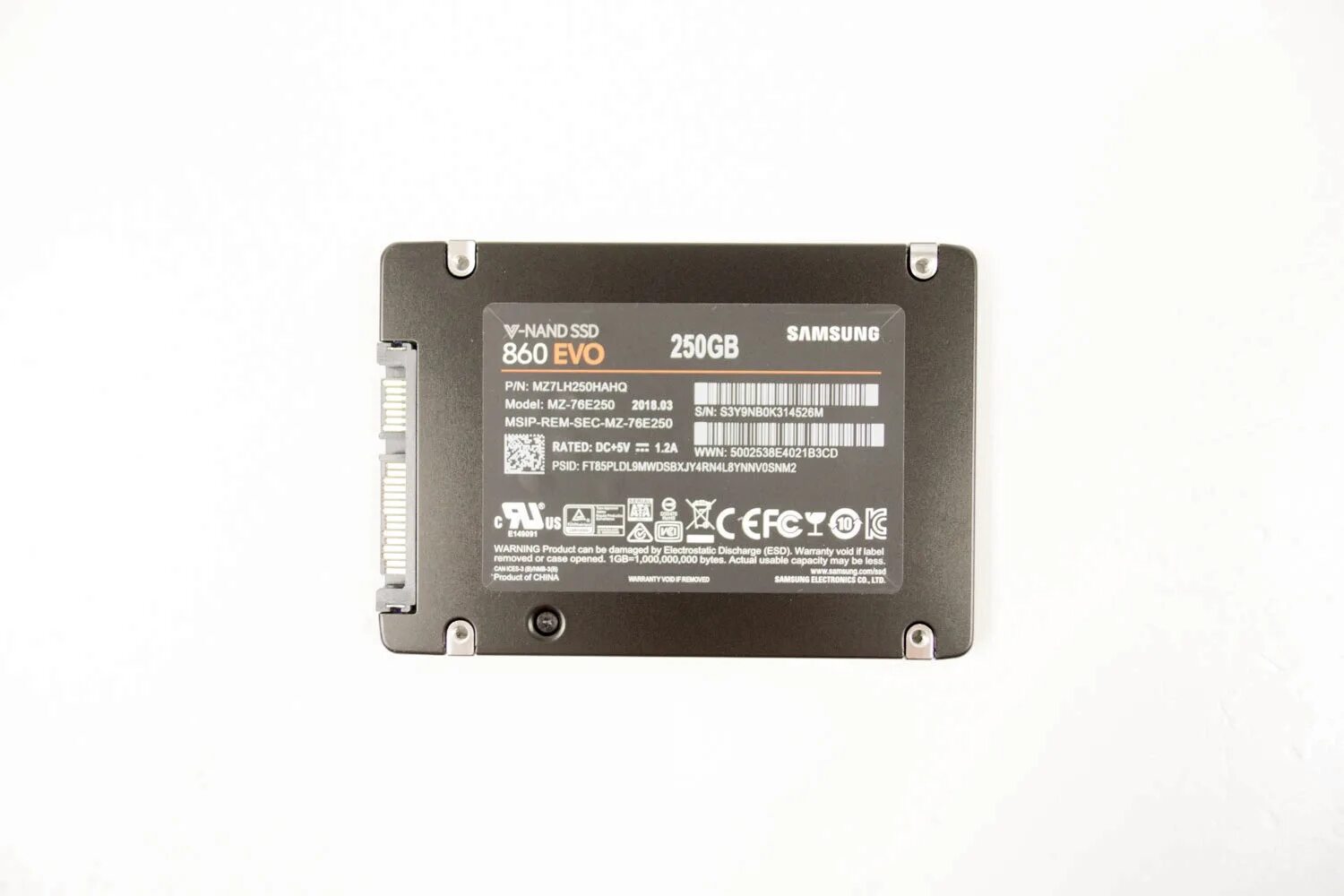 Диск samsung mz. 860 EVO MZ-76e250bw 250 ГБ. 250 ГБ 2.5" SATA накопитель Samsung 860 EVO. SSD накопитель Samsung 860 EVO MZ-76e250bw 250гб, 2.5", SATA III. SSD диск 250гб.