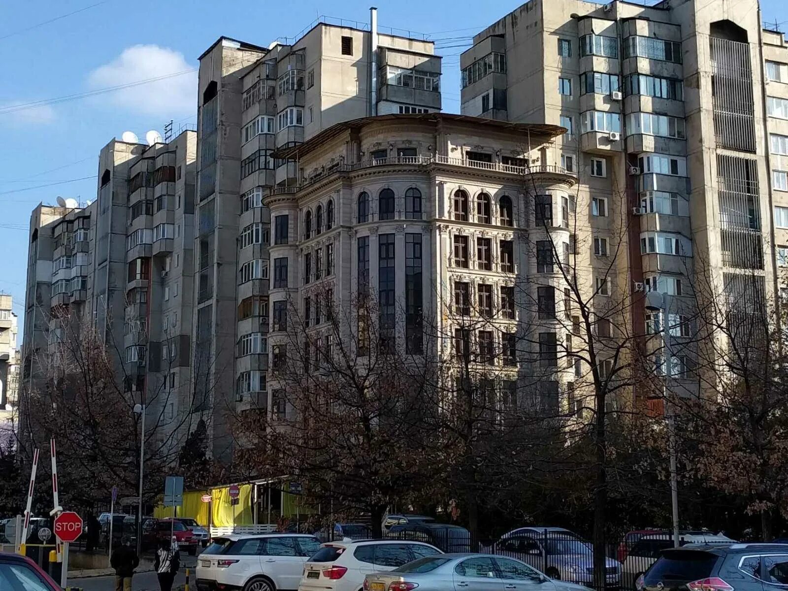 Next, clothing store, Almaty, Samal-2 shaǵyn aýdany, 111 - Yandex Maps
