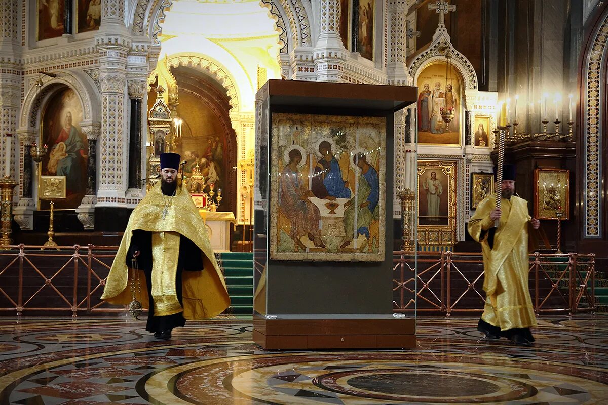 Сколько лет храму спасителя. Храм христа спасителя лето. Храма христа спасителя в москве уничтоженного в 1931г. Храм христа спасителя церетели. Храм христа спасителя в москве оригинал.