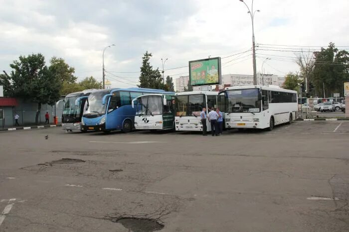 Касса автовокзала краснодар. Автостанция Краснодар 2. Автостанция Краснодар 2тимавшск. Автовокзал 2 Гаврилова Краснодар. Алматинская Краснодар автостанция.