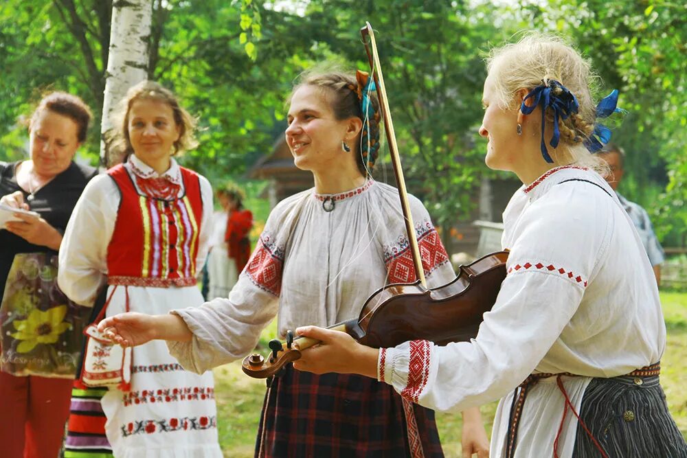 Белорусские национальная культура. Народные гуляния в Белоруссии. Традиционная культура Беларуси. Белорусская Национальная культура. Музыкальные традиции белорусского народа.