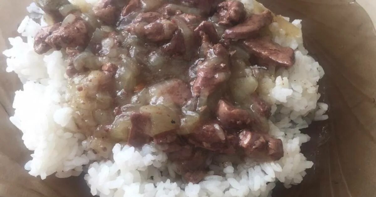 Печень с рисом рецепт. Печень с рисом рецепт. Куриная печень с рисом. Рис с печенью куриной. Рис с печенью куриной.