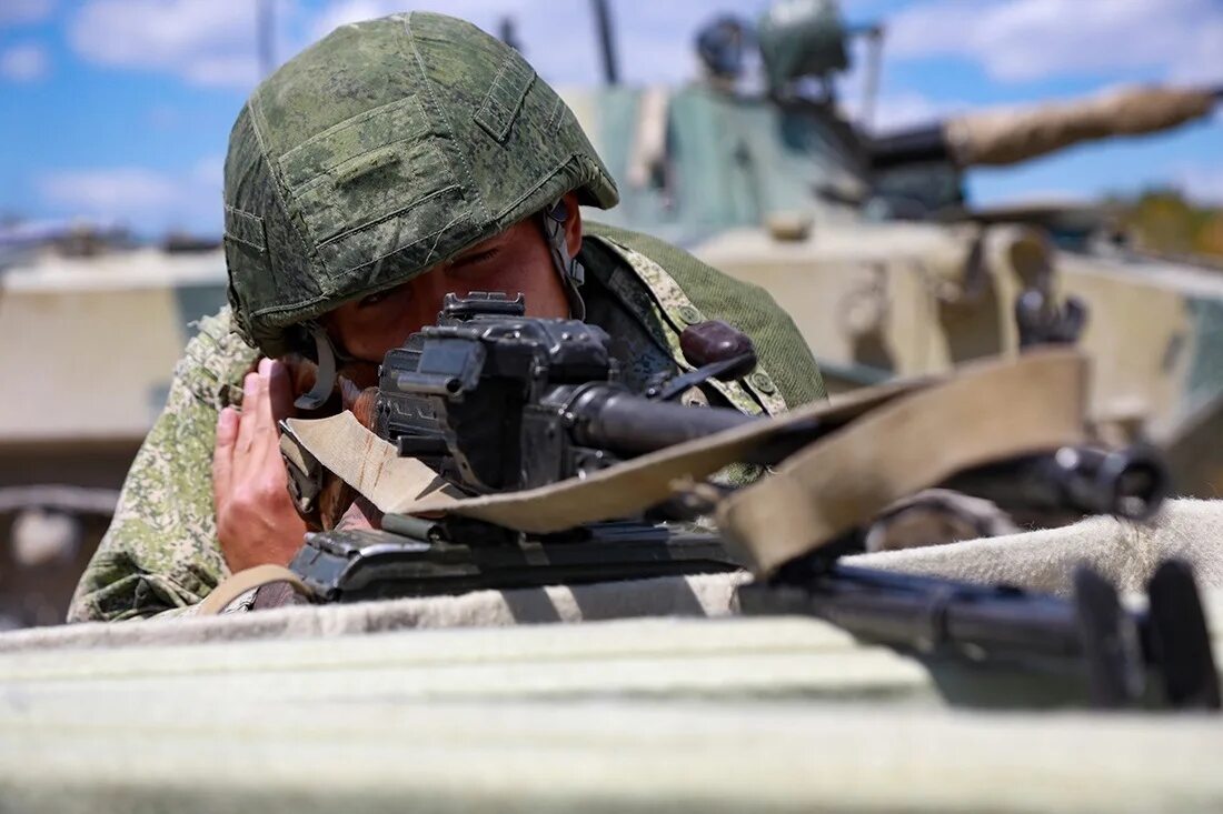 Солдаты россии на украине. Про военную операцию. Российский солдат. Военное подкрепление. Армия рф.