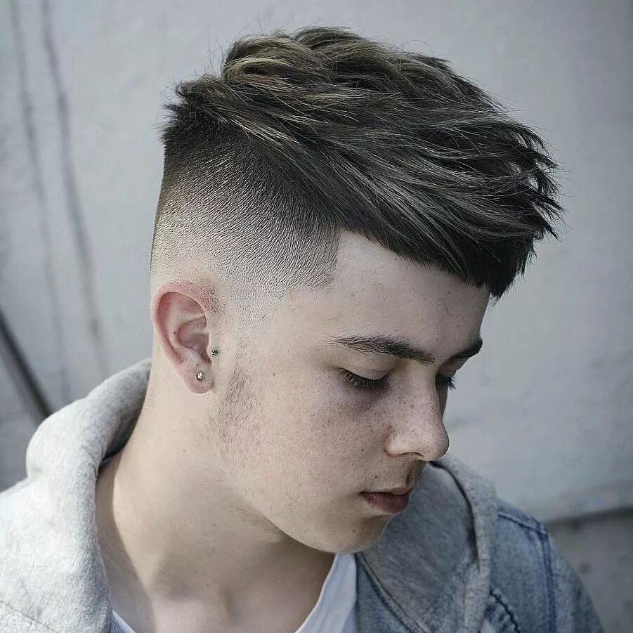 Причёски мужские для подростков. Curly undercut стрижка. Стрижки длятподростков. Модные мужские стрижки подростков. Модные мужские стрижки подростков.