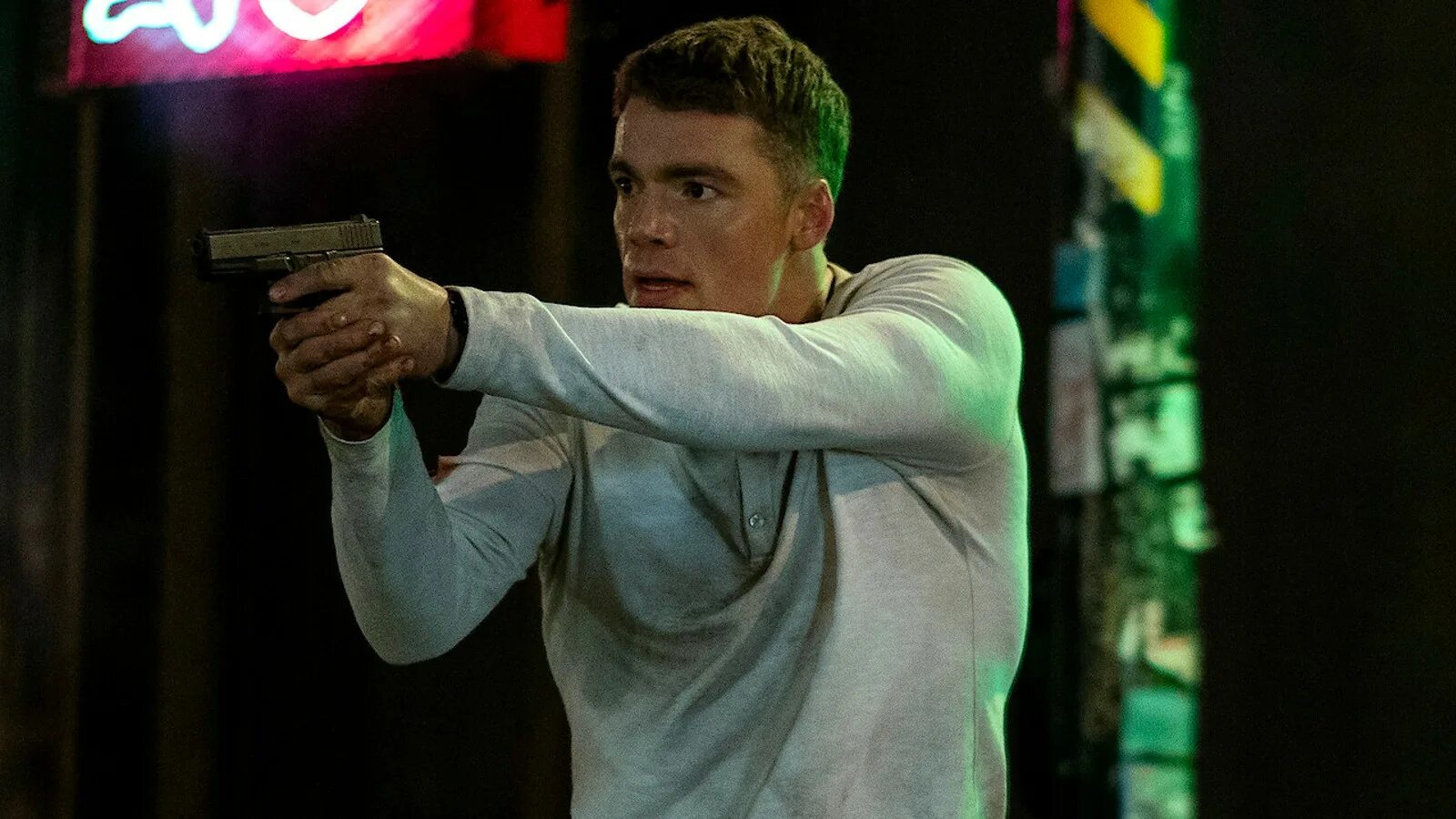 Ночной агент дата выхода. Ночной агент дата выхода. Агент по продажам кадр из фильма. Ночной агент 2023 сериал. Ночной агент дата выхода.