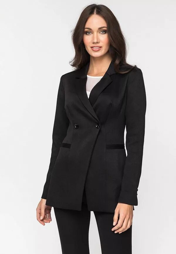 Жакеты женские 2020. Черный пиджак женский. Жакет прямого кроя. Пиджак с накладными карманами женский. Базовый жакет женский.