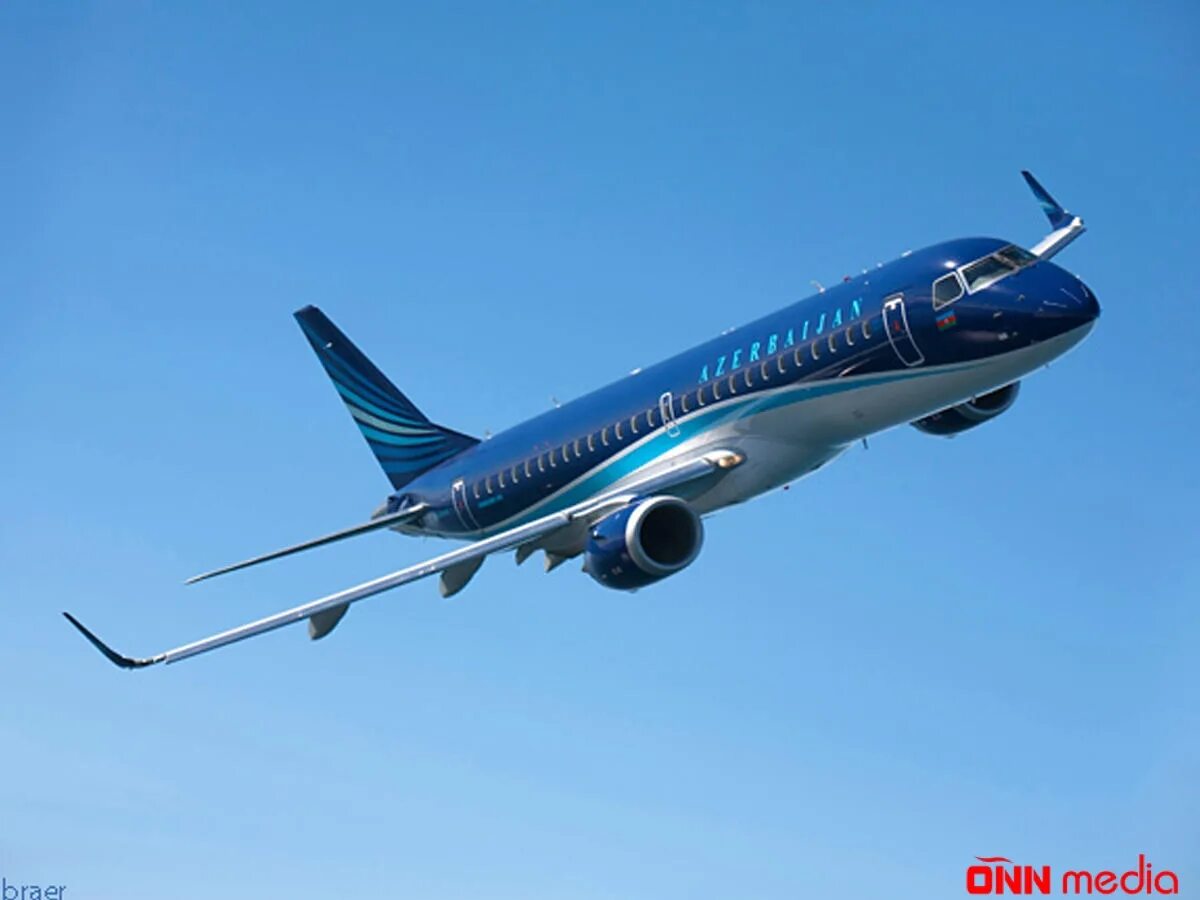 Сайт азал авиакомпания. AZAL Azerbaijan Airlines. АЗАЛ авиакомпания самолет. Азербайджанские авиалинии самолеты. AZAL азербайджанские авиалинии logo.