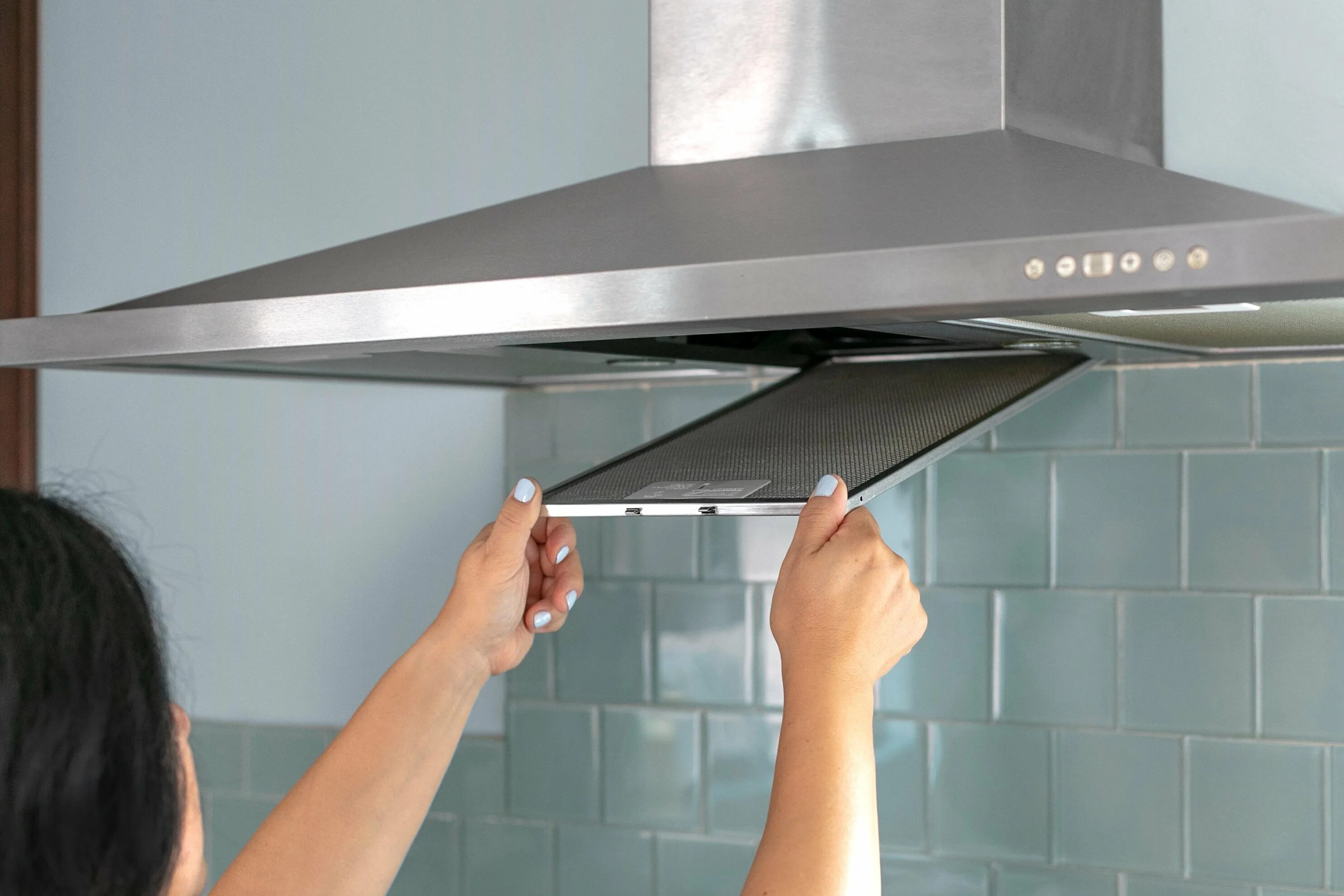 Кухонная вытяжка на улицу. Cooker Hood вытяжка. Вытяжка Kitchen Exhaust Hood Stove. Вытяжка Hopperman Kitchen Hood 52.2. Кухонная вытяжка Cooker Hood ustanovka.