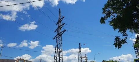 Лэп вблизи домов