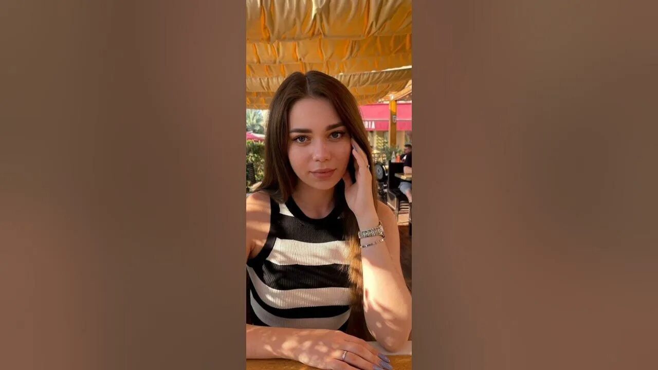 Вика гарбуз и глент. Сколько лет девушке глента. Вика гарбуз девушка глента 2022. Вика глента а4. Глент 2022.