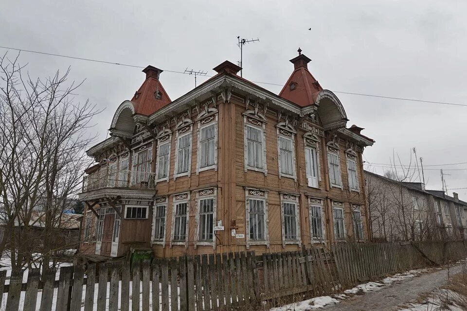 Вокзал красный холм. Музей "красный холм". Красный холм город в тверской. Красный холм тверская область сайт. Красный холм тверская область сайт.