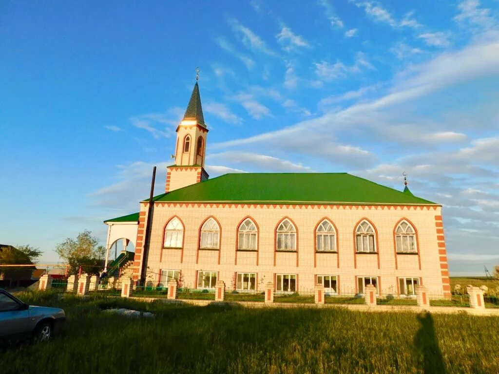 Новоспасское ульяновская область. Мечеть в Новоспасское Ульяновской области. Новоспасский район мечеть. Мечеть Джамиг Старая Кулатка. Средняя Терешка Ульяновская область мечеть.