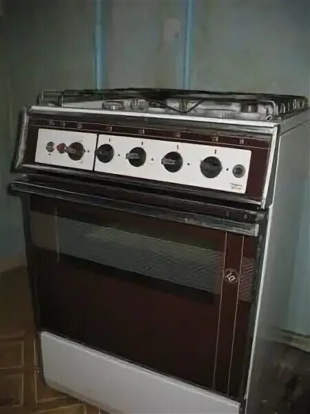 Старые плиты гефест. Старые плиты гефест. Газовая плита гефест 2000 года. Газовая плита гефест 4 конфорки. Духовка gefest 1200 c1.