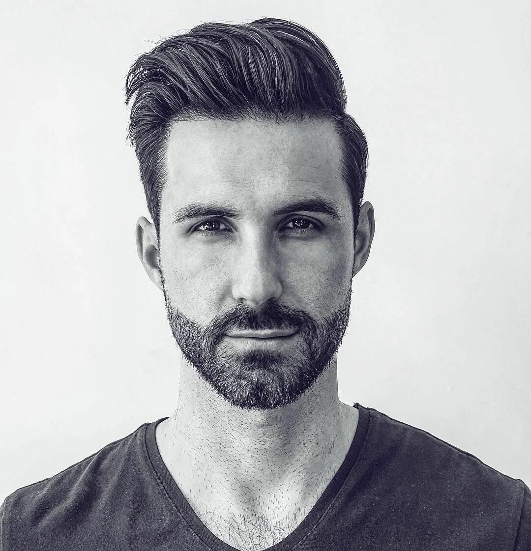 Side length. Side part undercut стрижка. порт саид стрижка. side part стрижка мужская. сайд парт с андеркатом.