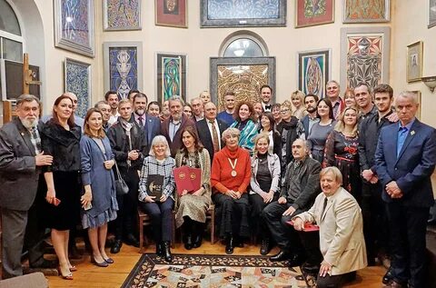 Международная академия современных