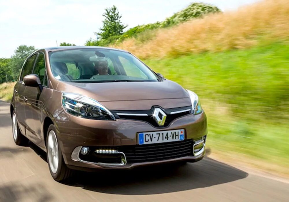 Renault Scenic 2014. Renault Scenic 2013. Рено Сценик 2014. Renault Scenic 2015. Купить рено меган сценик бензин