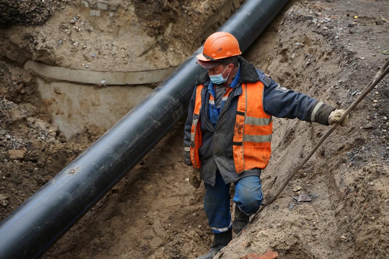 Водоканал ярославль телефон. Ярославский Водоканал. Водоканал Ярославль фото. Аварийные работы Водоканал. Водоканал Ярославль Московский проспект.