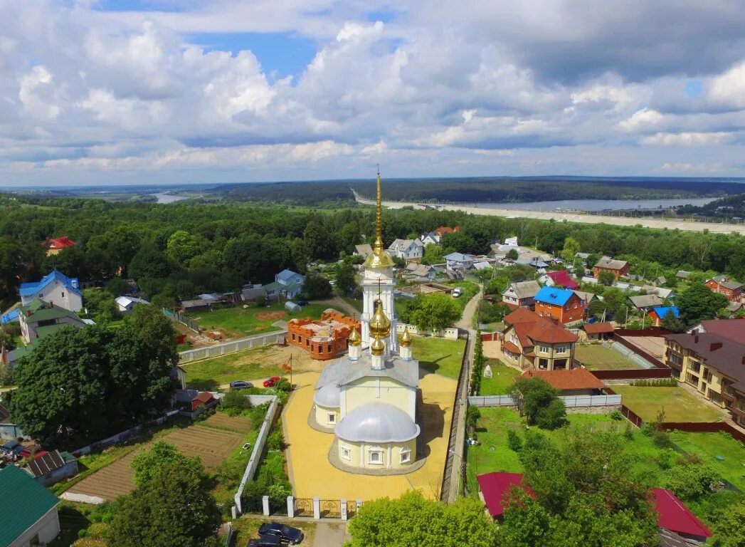 Поселковая калуга. Церковь Рождества Пресвятой Богородицы в Ромоданово. Храм в Ромоданово Калуга. Храм Рождества Пресвятой Богородицы Калуга. Храм Рождества Пресвятой Богородицы в Ромоданово в г Калуга.