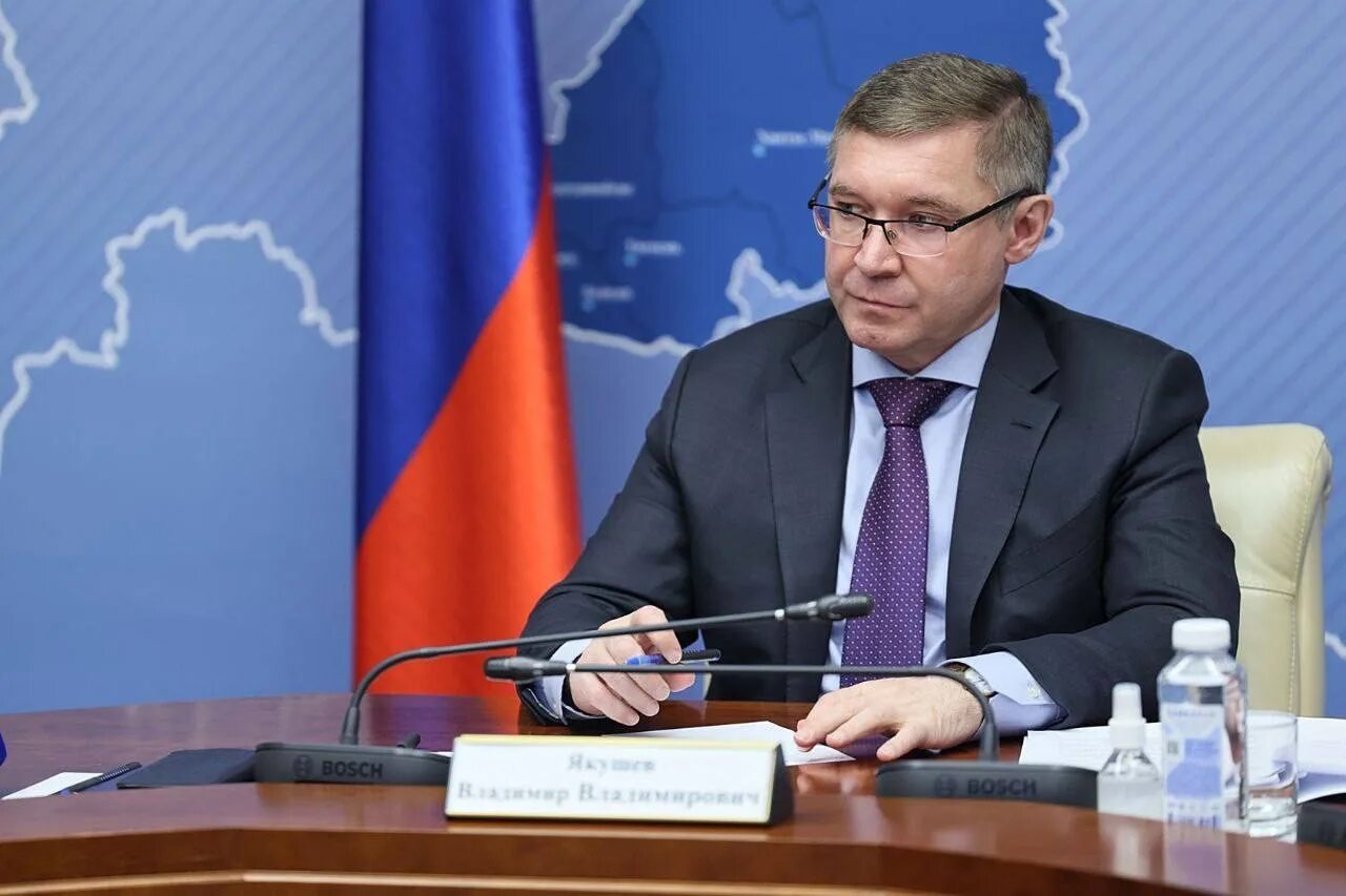 Якушев полпред урфо. Якушев владимир бизнесмен. Якушев полпред урфо. Якушев полпред урфо. Министр строительства якушев.